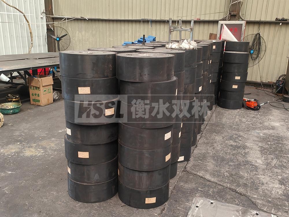 建筑铅芯建筑隔震橡胶支座厂家 高阻尼建筑支座 高阻尼高阻尼隔震橡胶支座