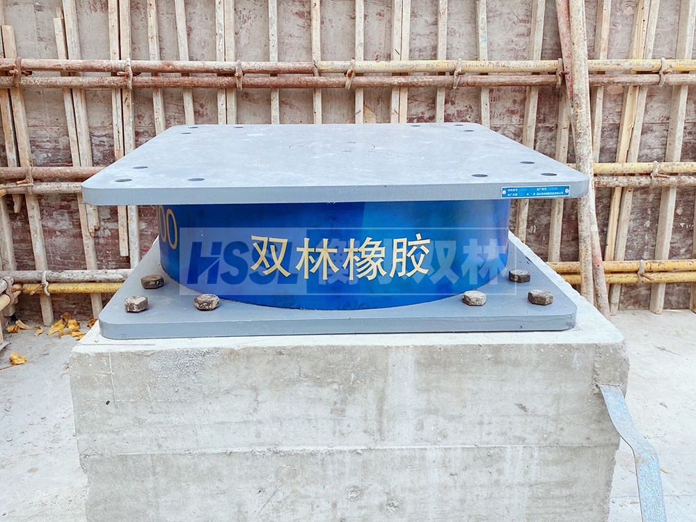 HDR900高阻尼橡胶支座 LRB300铅芯支座厂家 抗震铅芯支座厂家