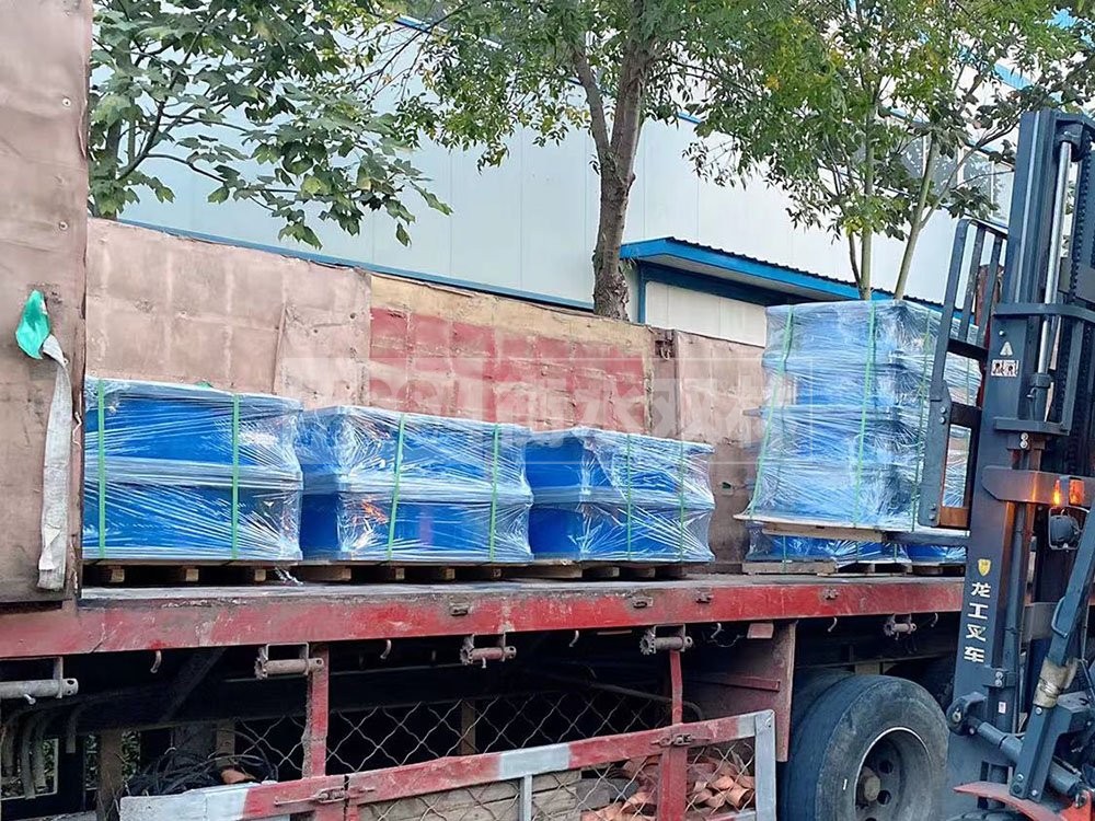 建筑隔震橡胶支座厂商 建筑水平力分散力型LNR橡胶支座 抗震固定支座厂家